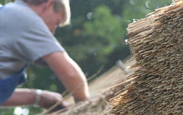 professional Wilgate Green thatchers